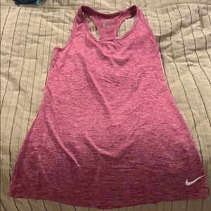 Nike dri-fit women’s racerback workout top